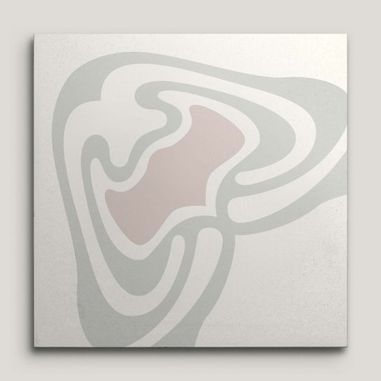 {mediaElement.orig inalResource.alternative}