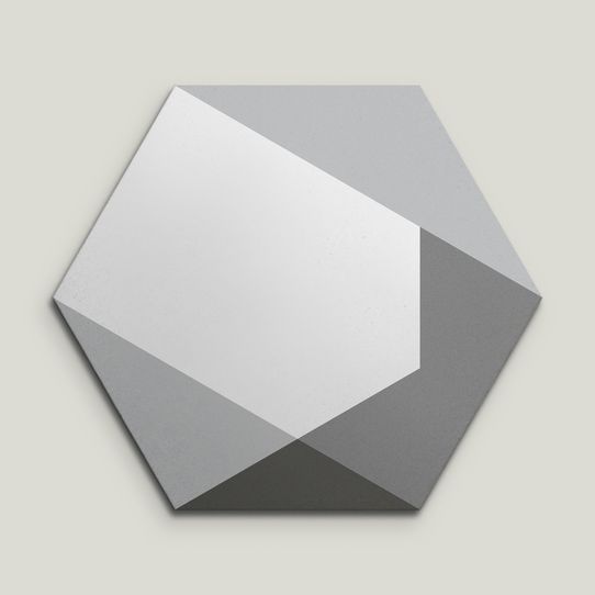 {mediaElement.orig inalResource.alternative}
