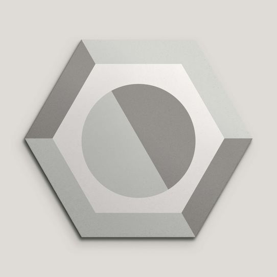 {mediaElement.orig inalResource.alternative}