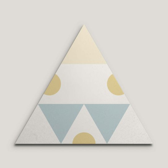 {mediaElement.orig inalResource.alternative}