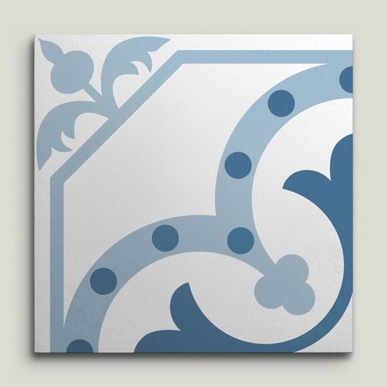 {mediaElement.orig inalResource.alternative}