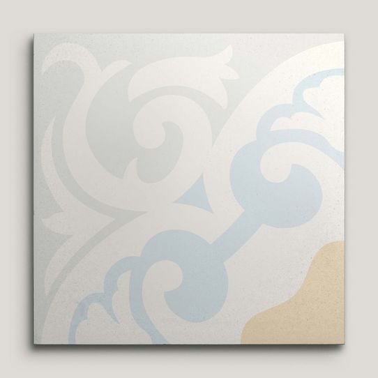 {mediaElement.orig inalResource.alternative}
