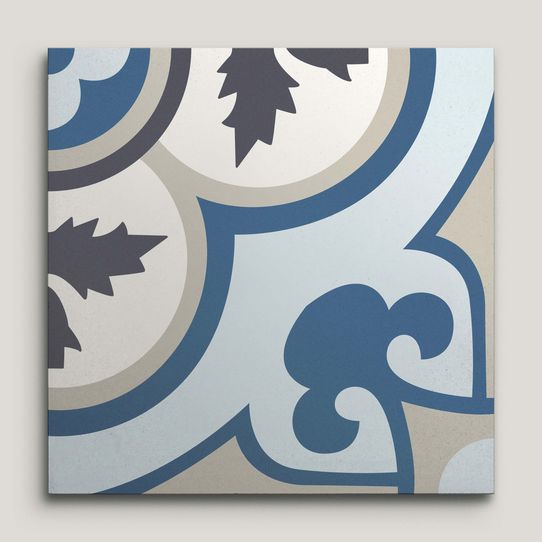 {mediaElement.orig inalResource.alternative}