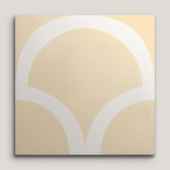 {mediaElement.orig inalResource.alternative}