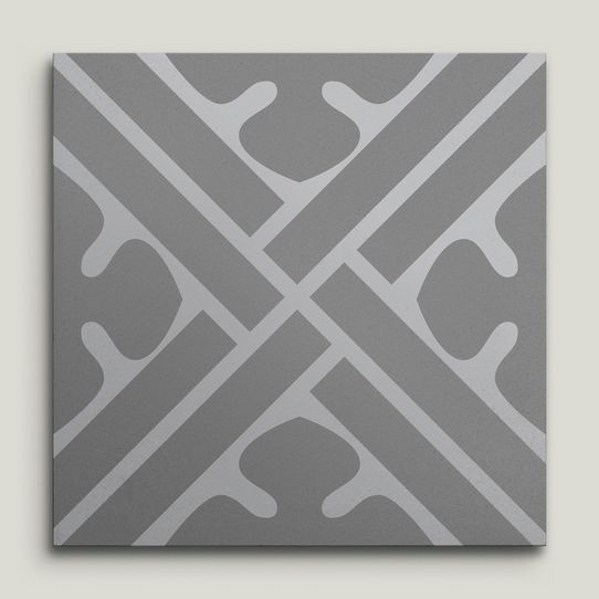 {mediaElement.orig inalResource.alternative}