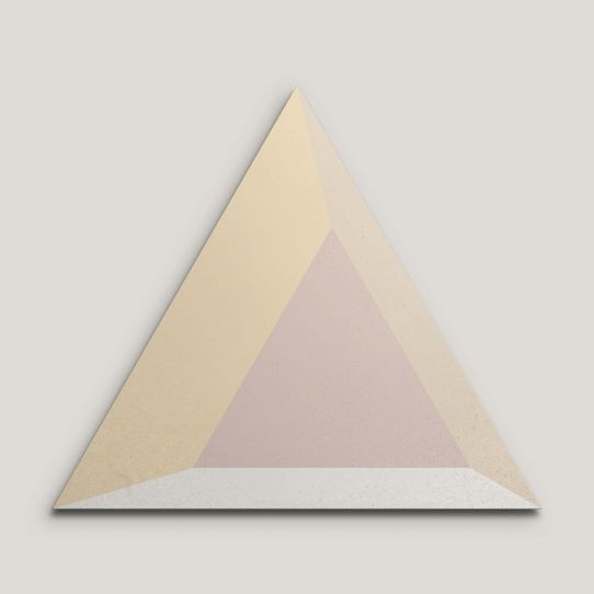 {mediaElement.orig inalResource.alternative}