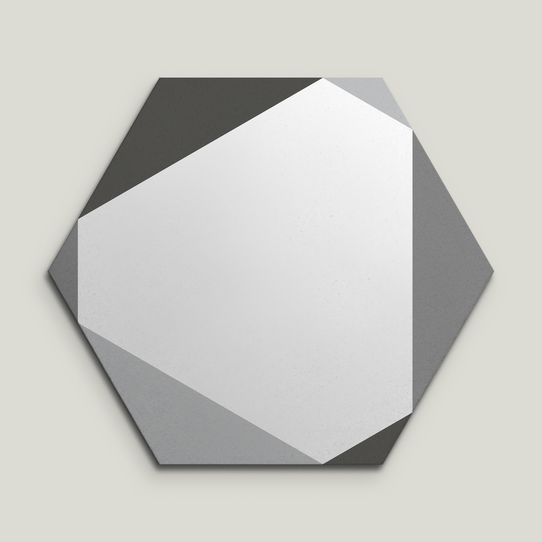 {mediaElement.orig inalResource.alternative}