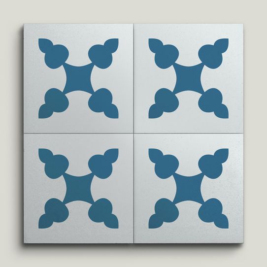 {mediaElement.orig inalResource.alternative}