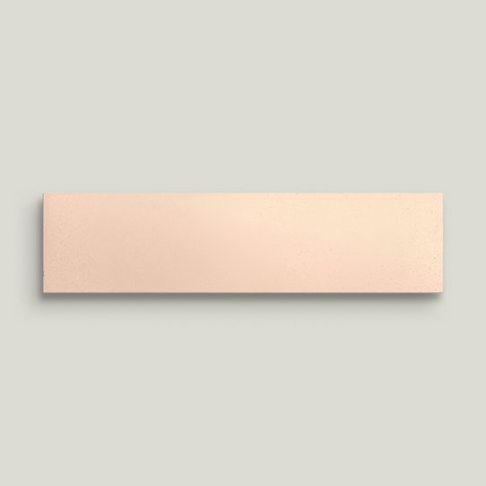 {mediaElement.orig inalResource.alternative}