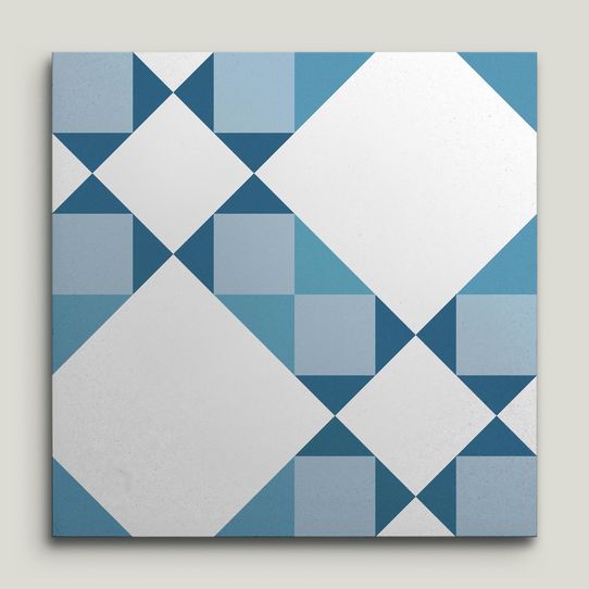 {mediaElement.orig inalResource.alternative}