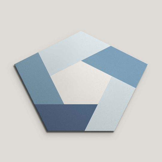{mediaElement.orig inalResource.alternative}