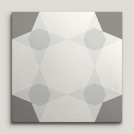 {mediaElement.orig inalResource.alternative}