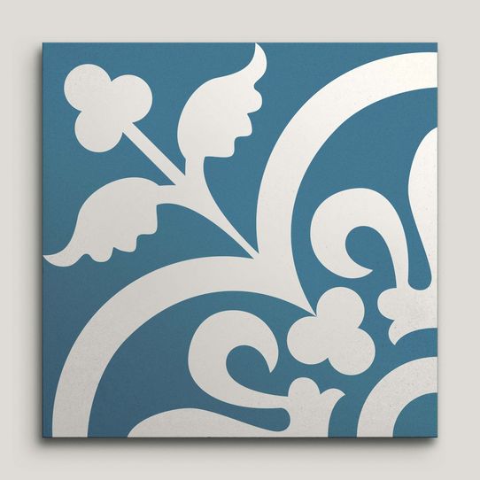 {mediaElement.orig inalResource.alternative}