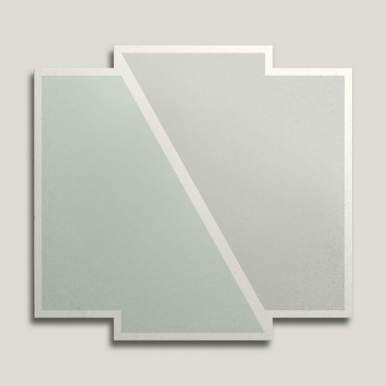 {mediaElement.orig inalResource.alternative}