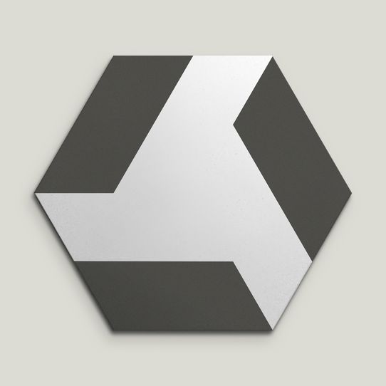 {mediaElement.orig inalResource.alternative}