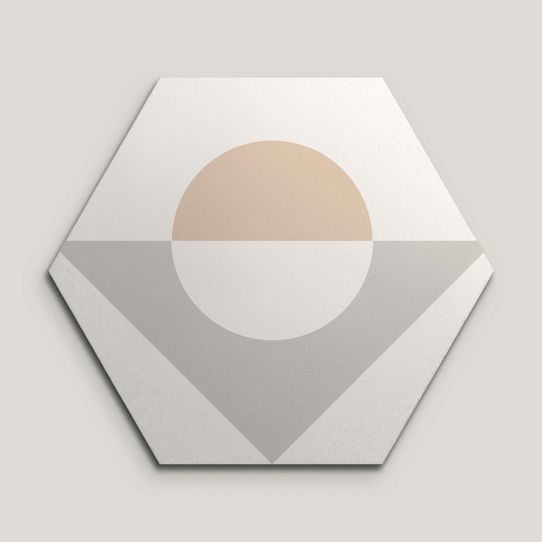 {mediaElement.orig inalResource.alternative}