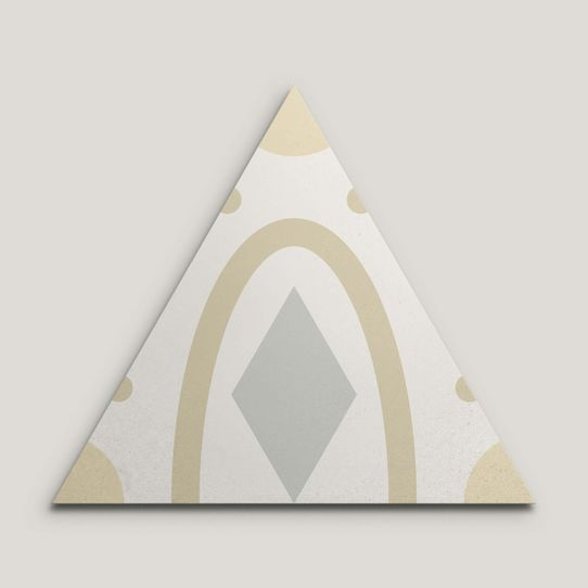 {mediaElement.orig inalResource.alternative}