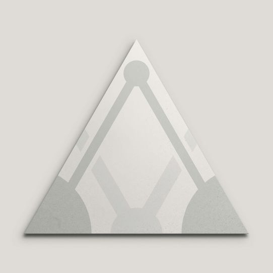 {mediaElement.orig inalResource.alternative}