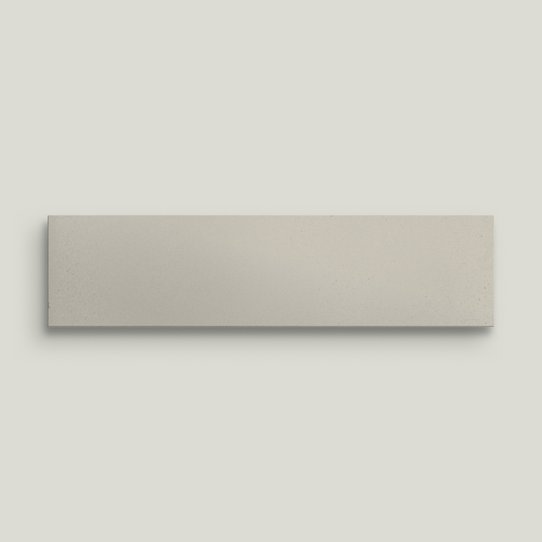 {mediaElement.orig inalResource.alternative}