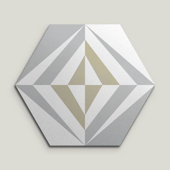 {mediaElement.orig inalResource.alternative}