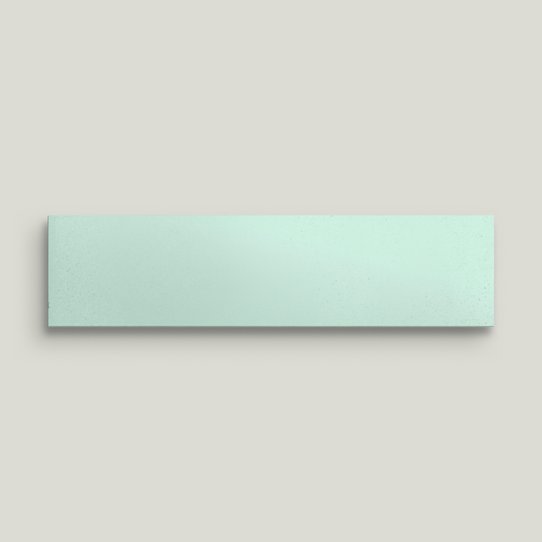 {mediaElement.orig inalResource.alternative}