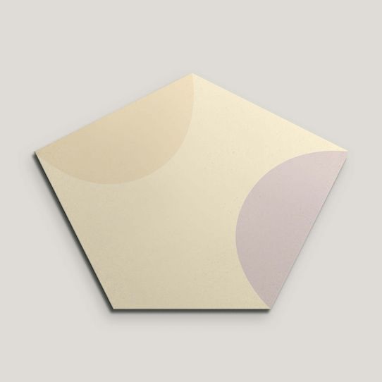 {mediaElement.orig inalResource.alternative}