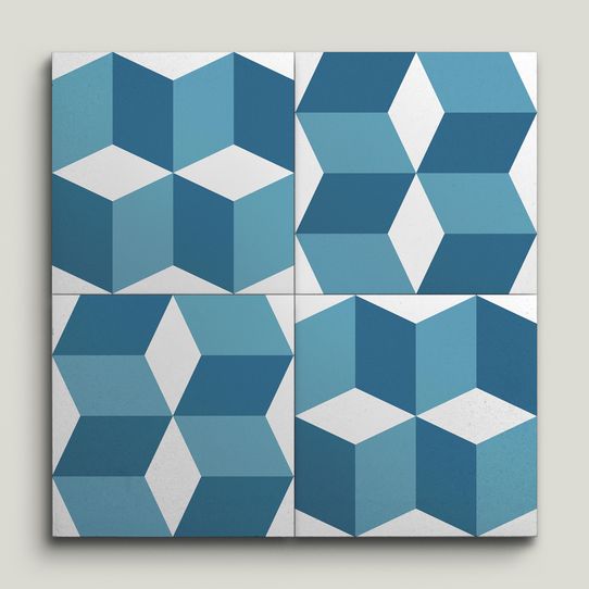 {mediaElement.orig inalResource.alternative}
