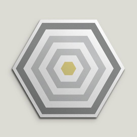 {mediaElement.orig inalResource.alternative}
