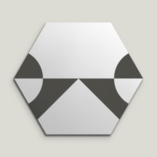 {mediaElement.orig inalResource.alternative}