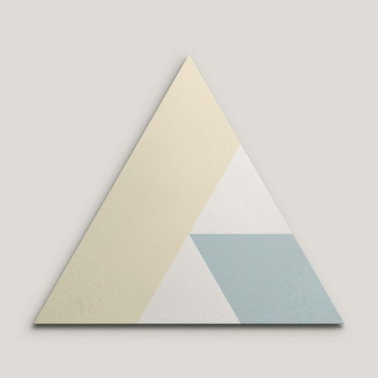 {mediaElement.orig inalResource.alternative}