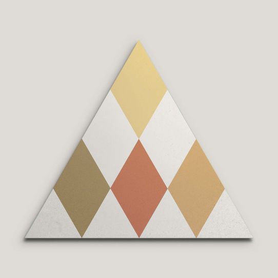 {mediaElement.orig inalResource.alternative}