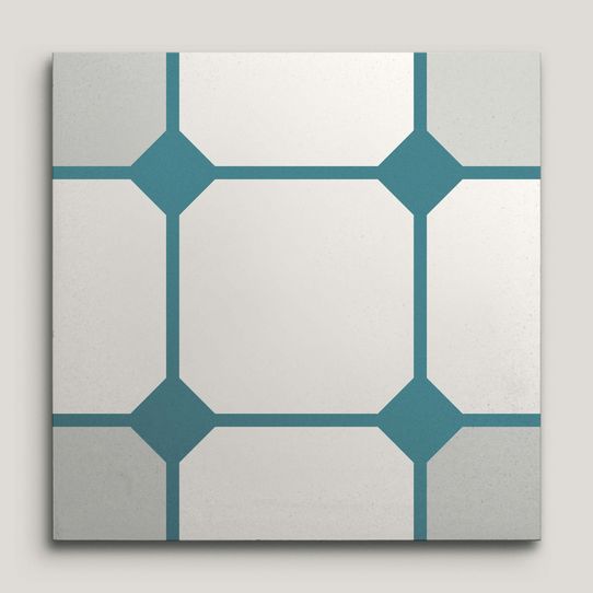 {mediaElement.orig inalResource.alternative}