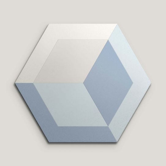 {mediaElement.orig inalResource.alternative}
