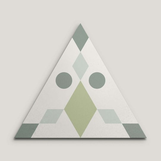 {mediaElement.orig inalResource.alternative}