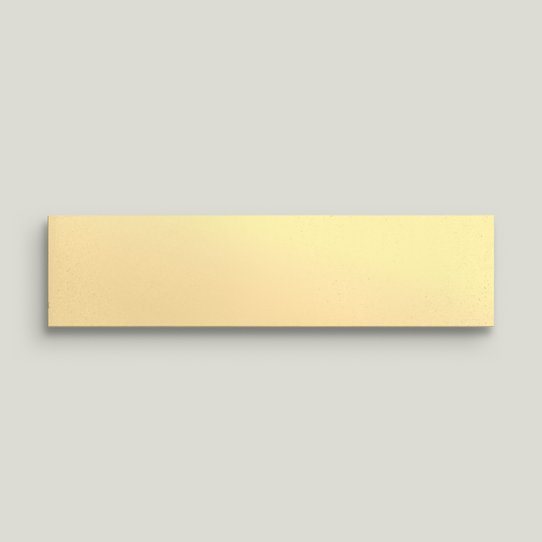 {mediaElement.orig inalResource.alternative}