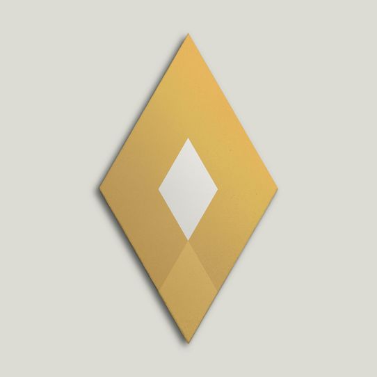 {mediaElement.orig inalResource.alternative}