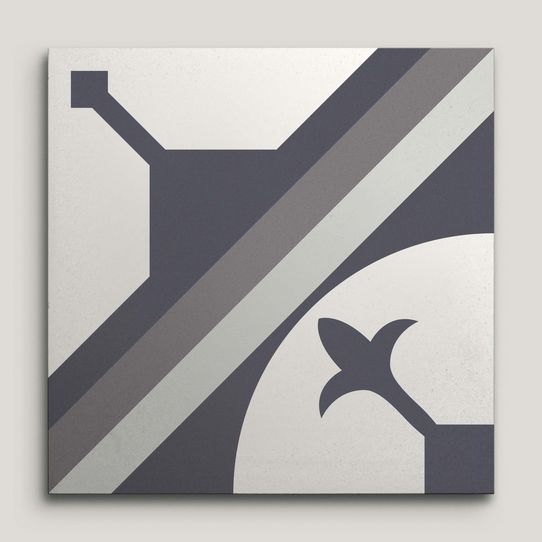 {mediaElement.orig inalResource.alternative}