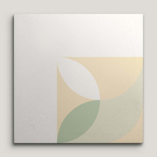 {mediaElement.orig inalResource.alternative}