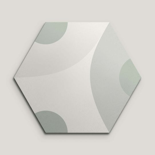 {mediaElement.orig inalResource.alternative}