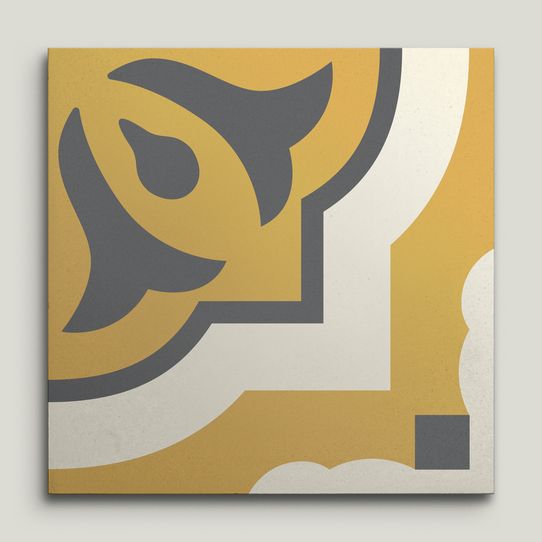 {mediaElement.orig inalResource.alternative}