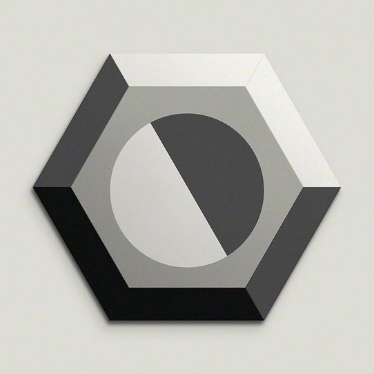 {mediaElement.orig inalResource.alternative}