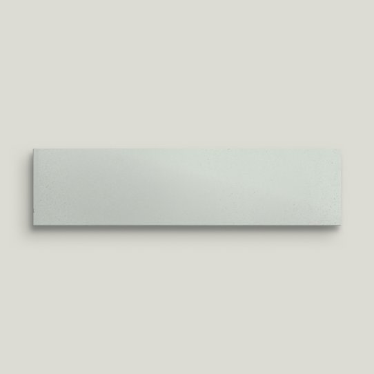 {mediaElement.orig inalResource.alternative}
