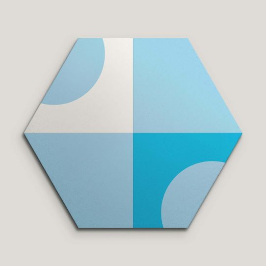{mediaElement.orig inalResource.alternative}