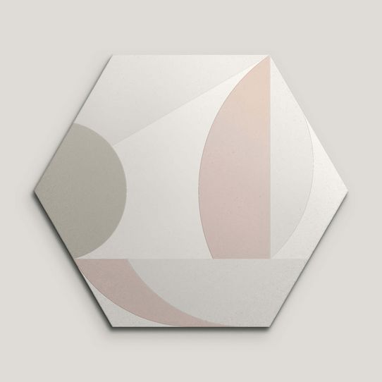 {mediaElement.orig inalResource.alternative}