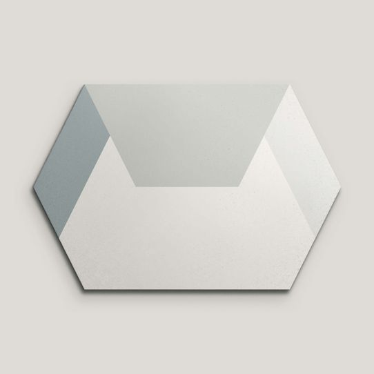 {mediaElement.orig inalResource.alternative}